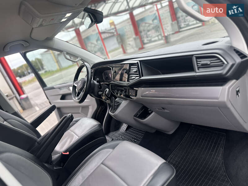 Минивэн Volkswagen Caravelle 2020 в Виннице