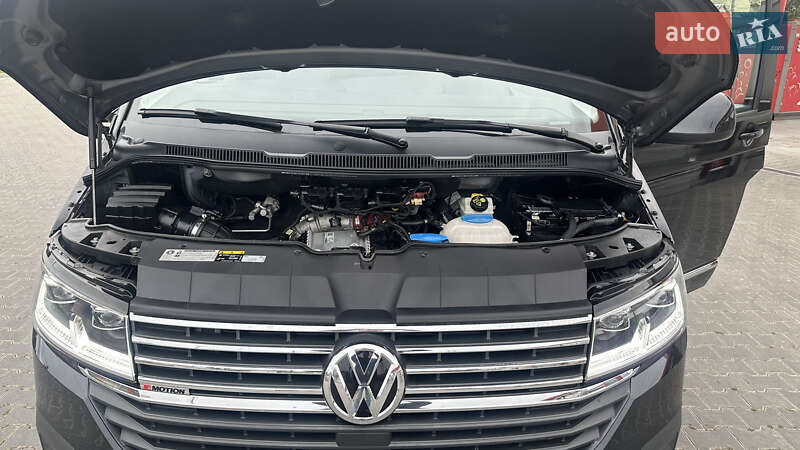 Минивэн Volkswagen Caravelle 2020 в Виннице