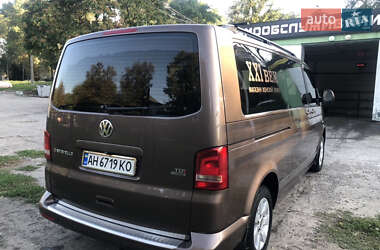 Минивэн Volkswagen Caravelle 2013 в 