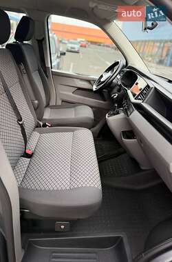 Минивэн Volkswagen Caravelle 2020 в 