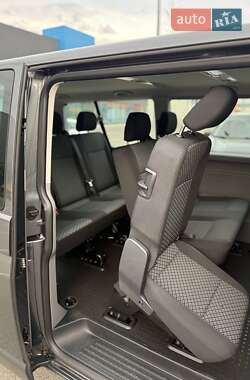 Минивэн Volkswagen Caravelle 2020 в 