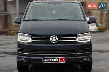 Минивэн Volkswagen Caravelle 2017 в 