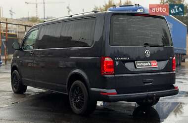 Минивэн Volkswagen Caravelle 2017 в 