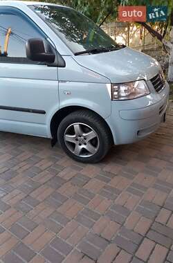 Минивэн Volkswagen Caravelle 2008 в Киеве
