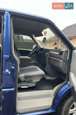 Минивэн Volkswagen Caravelle 2002 в 