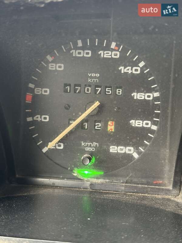 Мінівен Volkswagen Caravelle 1988 в Прилуках фото 11 Мінівен Volkswagen Caravelle 1988 в Прилуках