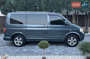 Минивэн Volkswagen Caravelle 2008 в 