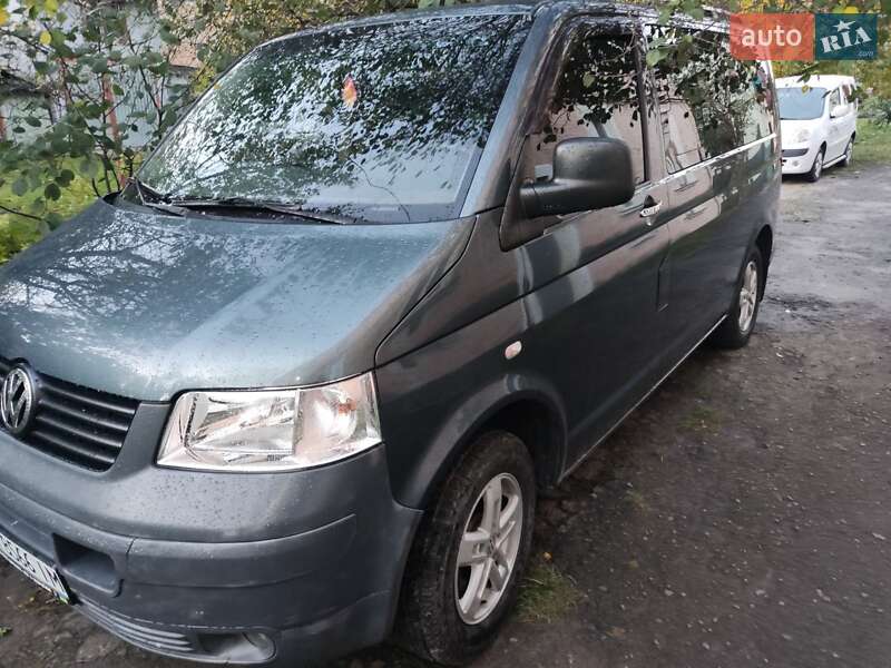 Минивэн Volkswagen Caravelle 2008 в Дубно