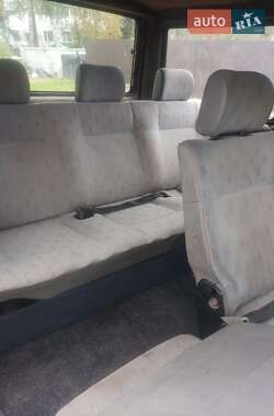 Минивэн Volkswagen Caravelle 1997 в 