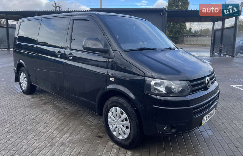 Минивэн Volkswagen Caravelle 2010 в Киеве