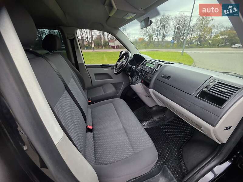 Минивэн Volkswagen Caravelle 2010 в Житомире фото 18 Минивэн Volkswagen Caravelle 2010 в Житомире