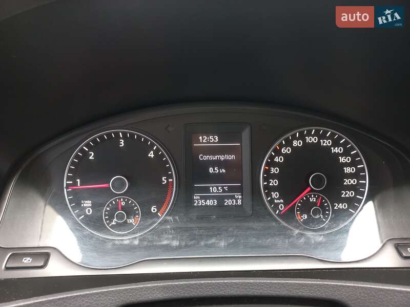 Минивэн Volkswagen Caravelle 2010 в Бородянке