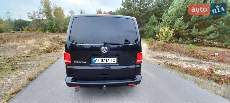 Минивэн Volkswagen Caravelle 2010 в Бородянке