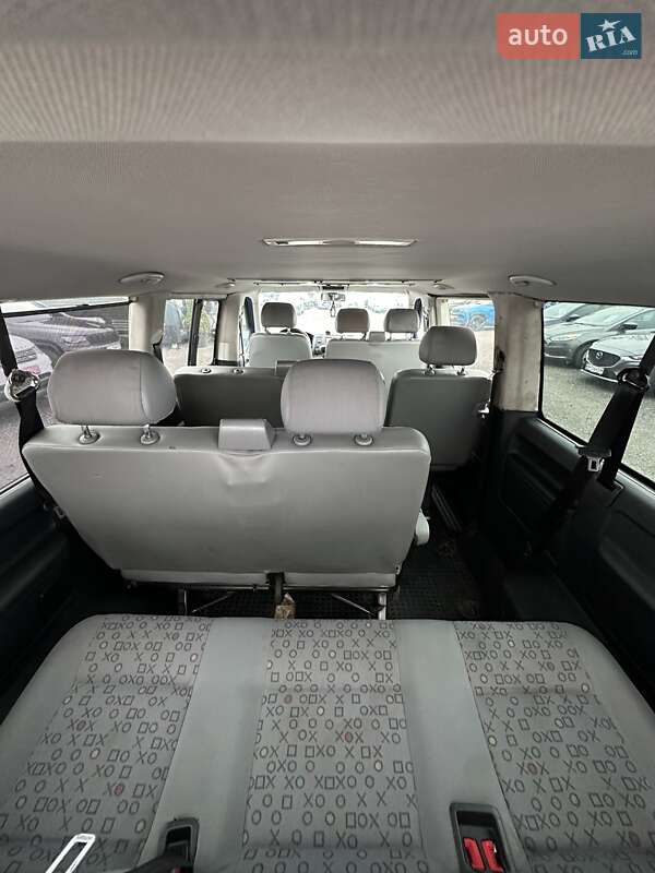 Мінівен Volkswagen Caravelle 2008 в Білогородці