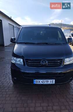 Мінівен Volkswagen Caravelle 2006 в Чернівцях