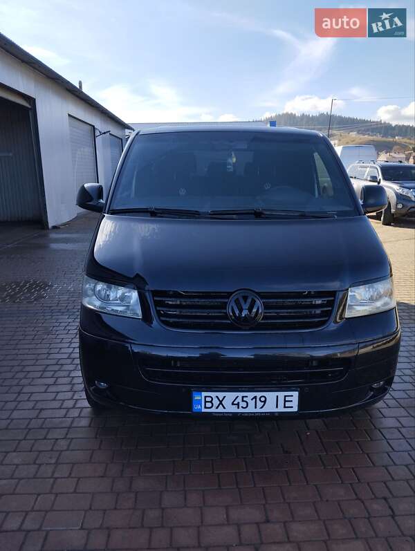 Минивэн Volkswagen Caravelle 2006 в Черновцах фото 5 Минивэн Volkswagen Caravelle 2006 в Черновцах