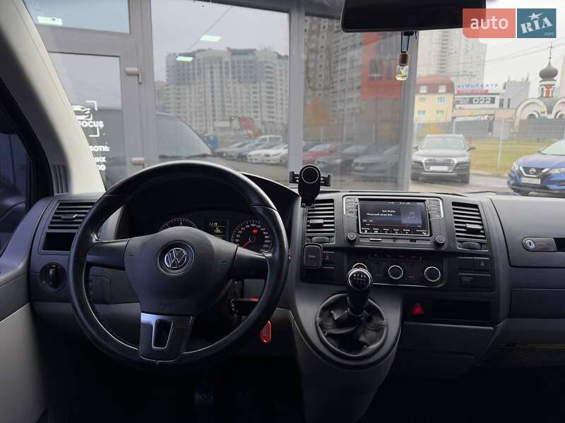Минивэн Volkswagen Caravelle 2010 в Киеве фото 13 Минивэн Volkswagen Caravelle 2010 в Киеве