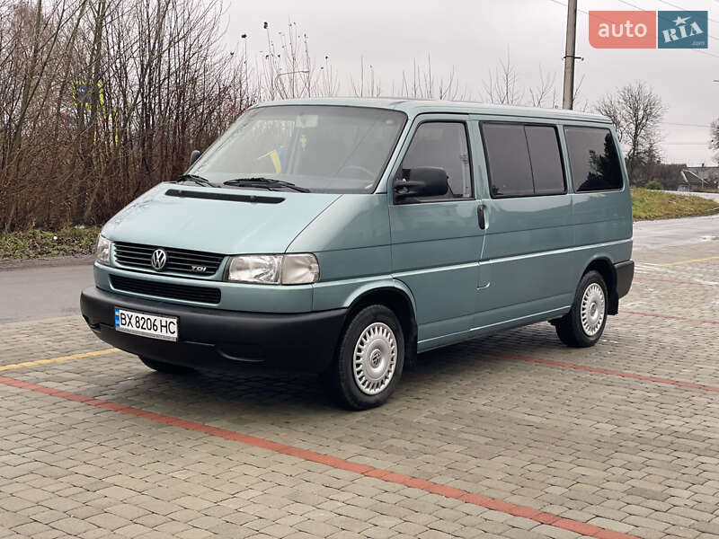 Минивэн Volkswagen Caravelle 2000 в Староконстантинове