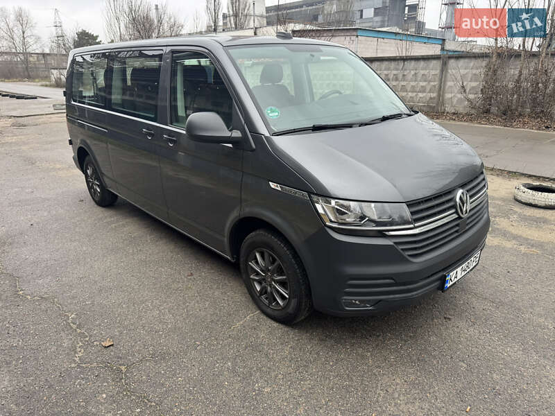 Мінівен Volkswagen Caravelle 2020 в Києві