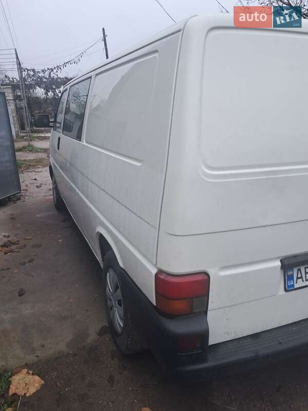 Мінівен Volkswagen Caravelle 1999 в Ізмаїлі фото 4 Мінівен Volkswagen Caravelle 1999 в Ізмаїлі