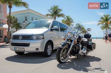 Минивэн Volkswagen Caravelle 2012 в Кременчуге