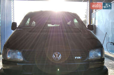 Мінівен Volkswagen Caravelle 2000 в Харкові