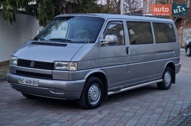 Мінівен Volkswagen Caravelle 1993 в Стрию