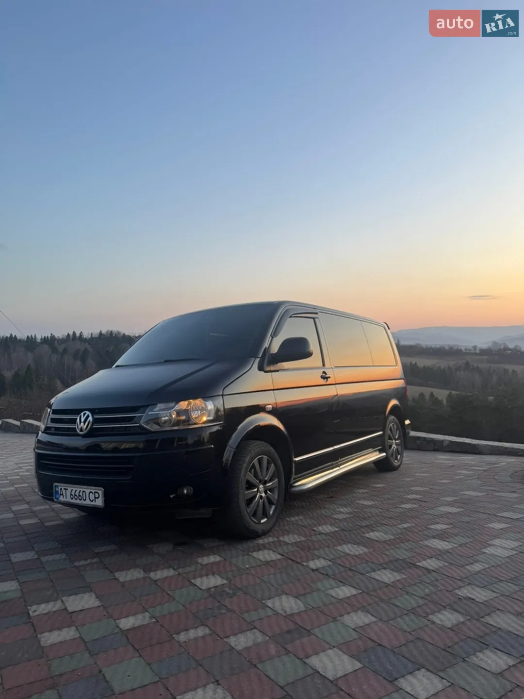 Volkswagen Caravelle 2013