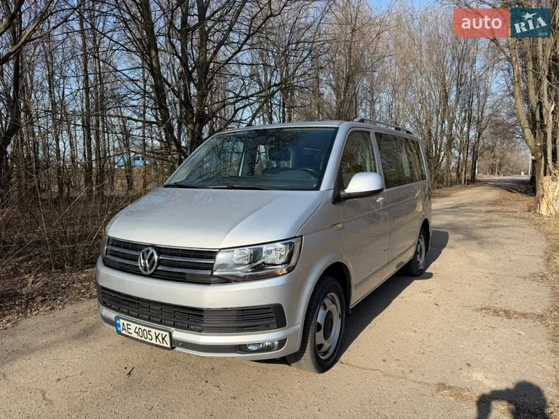Volkswagen Caravelle