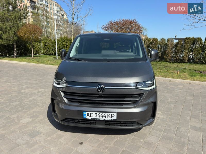 Volkswagen Caravelle 2025