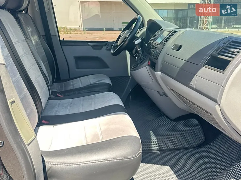 Volkswagen Caravelle 2007 VIN WV2ZZZ7HZ8H004735 фото оголошення 14 з 46