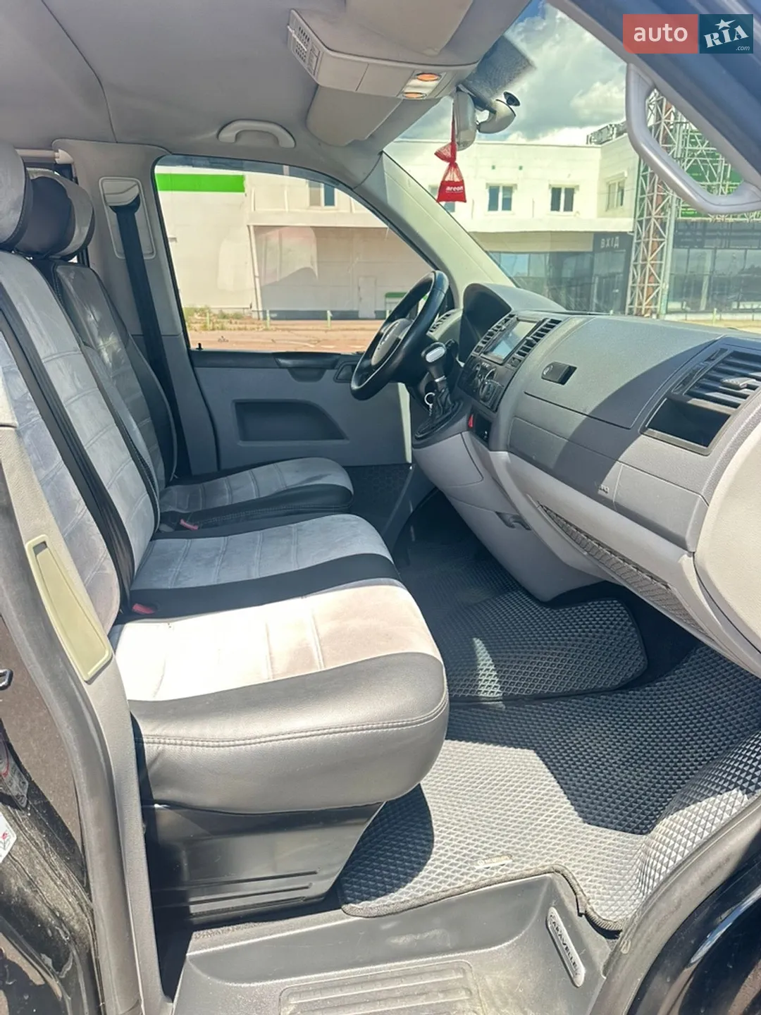 Volkswagen Caravelle 2007 VIN WV2ZZZ7HZ8H004735 фото оголошення 14 з 20