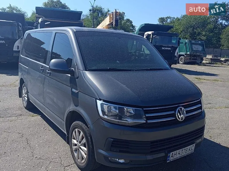 Volkswagen Caravelle 2017