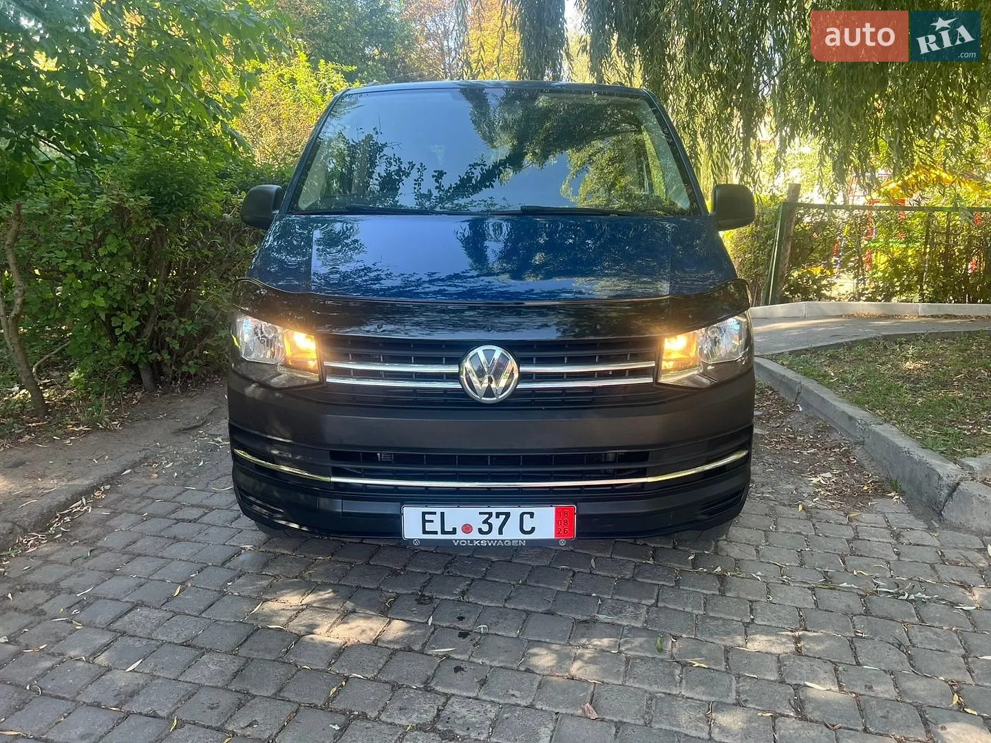 2017 Volkswagen Caravelle - мініатюра 2