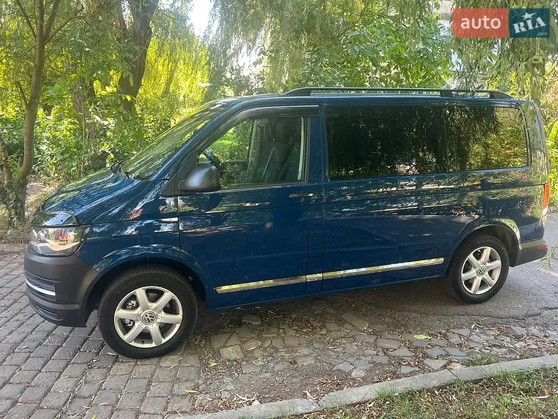 Volkswagen Caravelle 2017