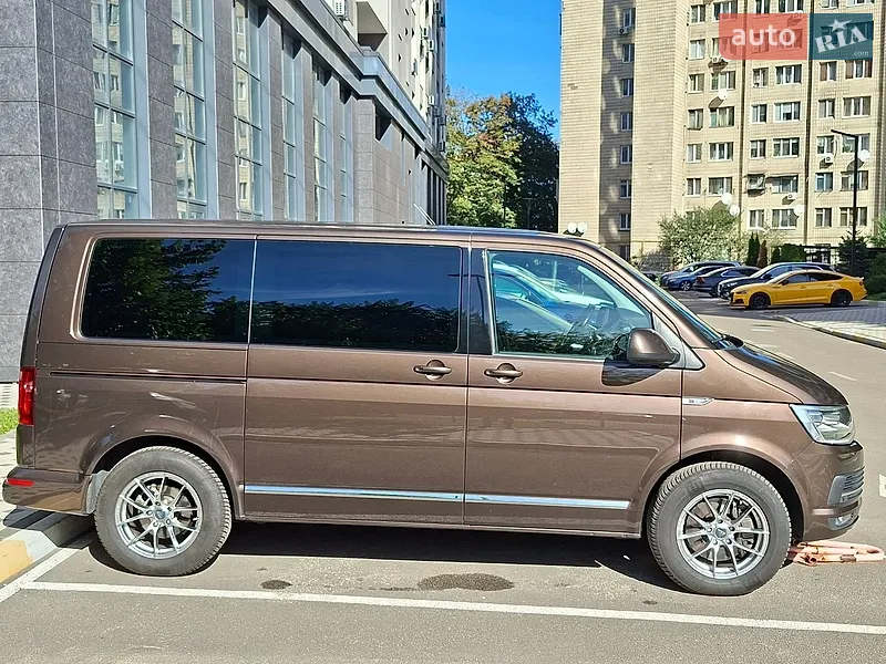 Volkswagen Caravelle 2017