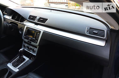 Седан Volkswagen CC / Passat CC 2012 в Днепре