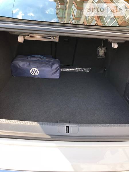 Седан Volkswagen CC / Passat CC 2011 в Львові