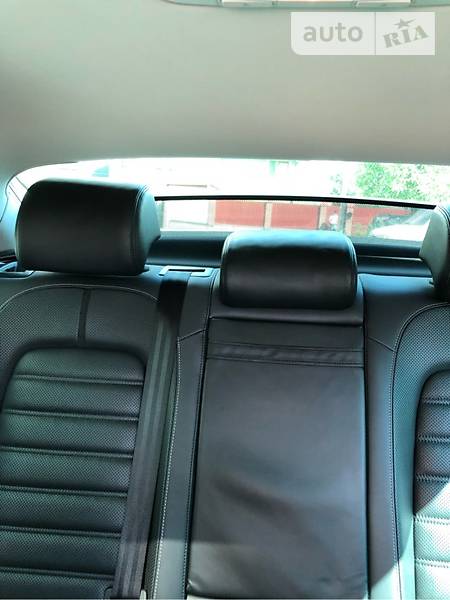 Седан Volkswagen CC / Passat CC 2011 в Львові
