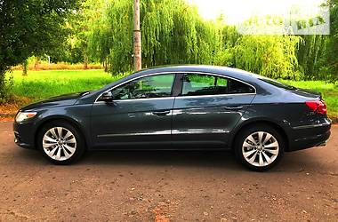 Седан Volkswagen CC / Passat CC 2010 в Ровно