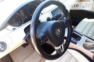 Седан Volkswagen CC / Passat CC 2012 в Києві