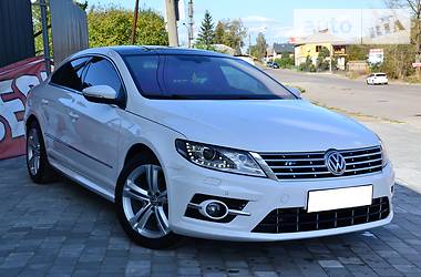 Седан Volkswagen CC / Passat CC 2014 в 