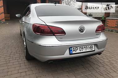 Седан Volkswagen CC / Passat CC 2013 в 