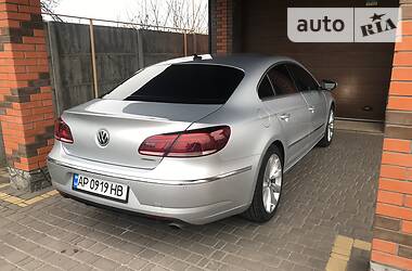Седан Volkswagen CC / Passat CC 2013 в 