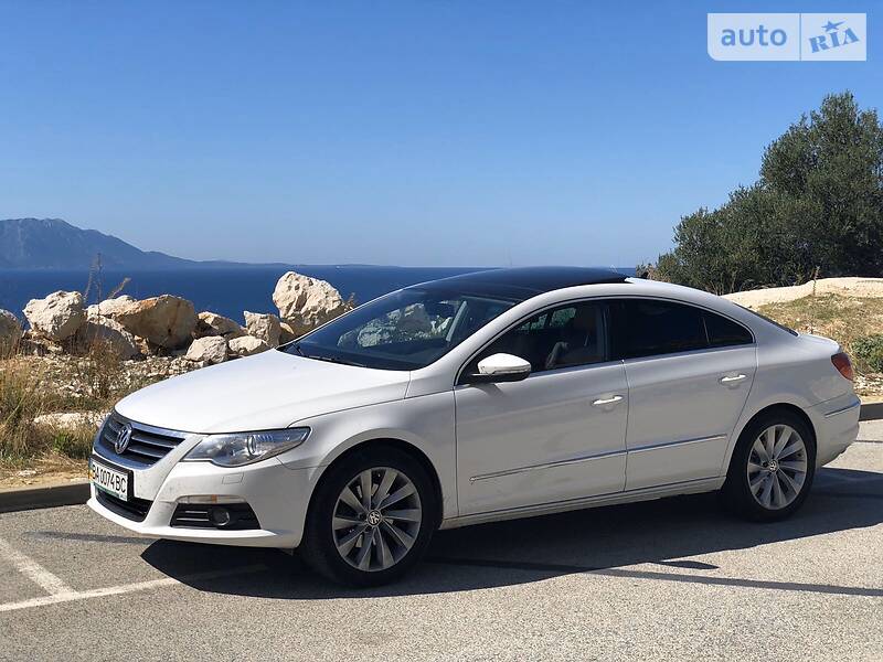 Купе Volkswagen CC / Passat CC 2011 в Кропивницком