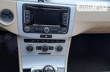 Седан Volkswagen CC / Passat CC 2013 в 
