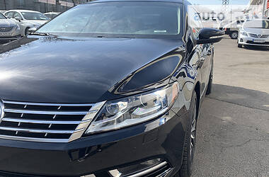 Седан Volkswagen CC / Passat CC 2014 в 