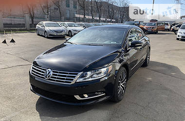Седан Volkswagen CC / Passat CC 2014 в 