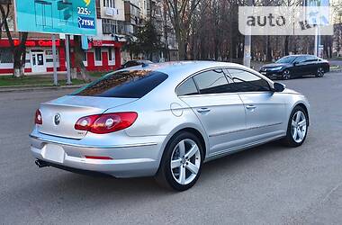 Седан Volkswagen CC / Passat CC 2011 в 