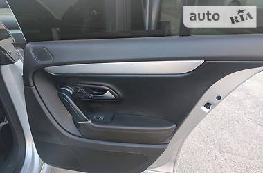 Седан Volkswagen CC / Passat CC 2011 в 
